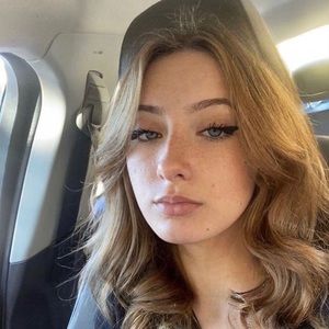 Meet your Posher, Lexis